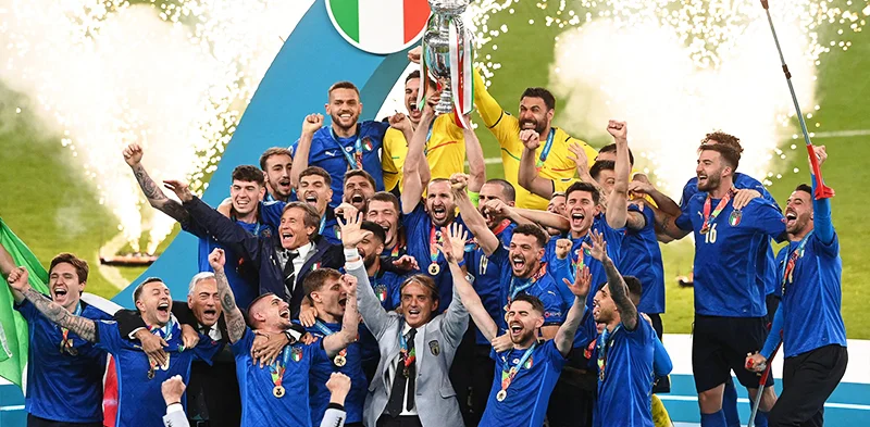 رسميا ... إيطاليا تتوج ب يورو 2020 بعد الفوز على إنجلترا بركلات الترجيح