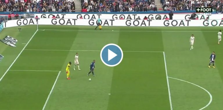 فيديو هدف مبابي الغريب والعجيب أمام لوريان