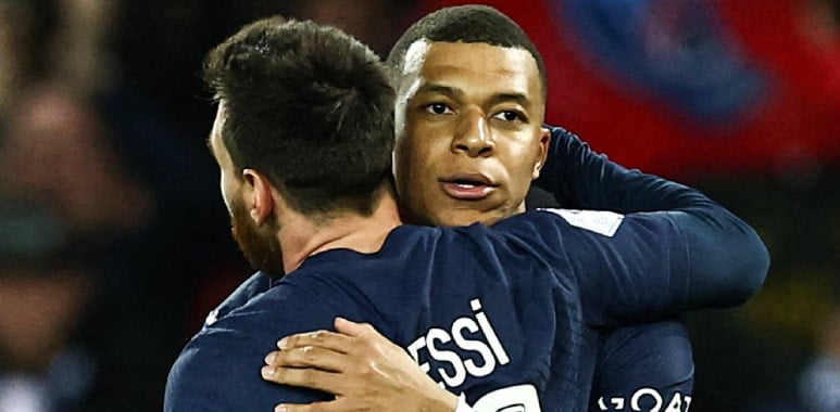 باريس يلامس لقب الدوري بعد الفوز على لانس