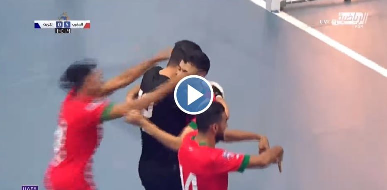 فيديو هدف حارس مرمى المنتخب المغربي يسجل هدف