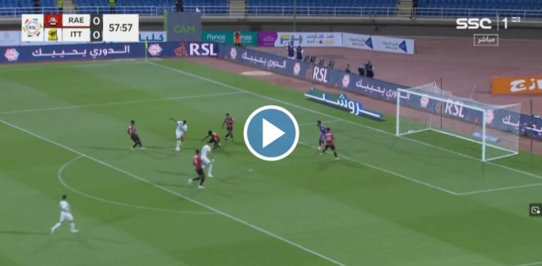فيديو هدف عبد الرزاق حمد الله يعطي التقدم الأول للاتحاد