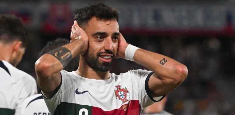 منتخب البرتغال يحافظ على العلامة الكاملة بفوز صعب على سلوفاكيا