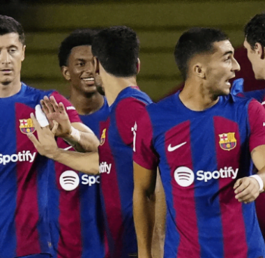 خطأ راموس يمنح برشلونة فوزا مهما أمام إشبيلية