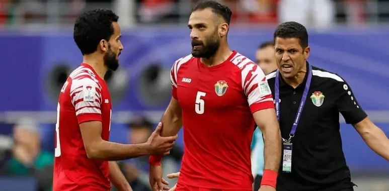 الأردن يبلغ ربع نهائي كأس الأمم الآسيوية بفوز مثير على العراق