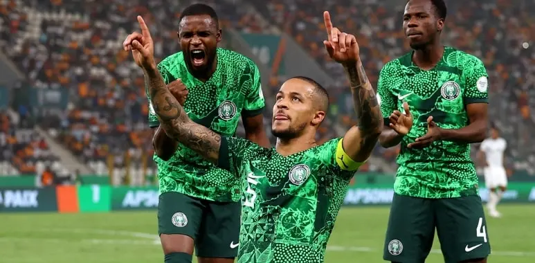 نيجيريا تحجز بطاقة نهائي كأس أمم أفريقيا بعد رحلة مثيرة ضد جنوب أفريقيا