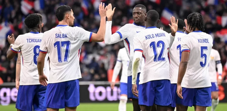 فرنسا تنتصر على شيلي بثلاثية ودية في مباراة مثيرة