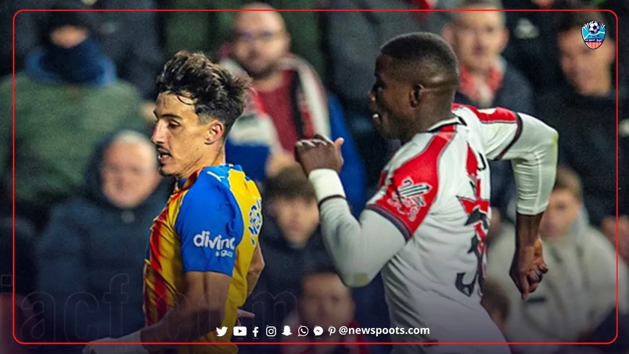 نتيجة مباراة فالنسيا ورايو فايكانو: تعادل 1-1 ينقذ الخفافيش